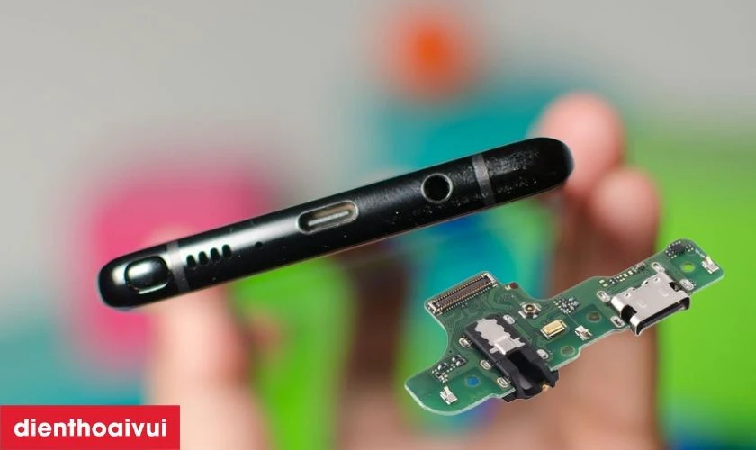 Cần lưu ý gì khi thay chân sạc Samsung Galaxy A20s?