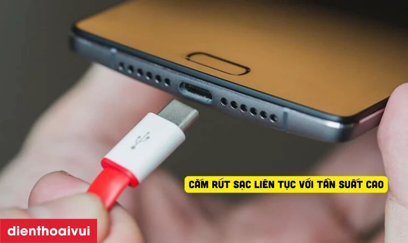 Tại sao điện thoại Samsung Galaxy A23 5G bị hư ch&acirc;n sạc?