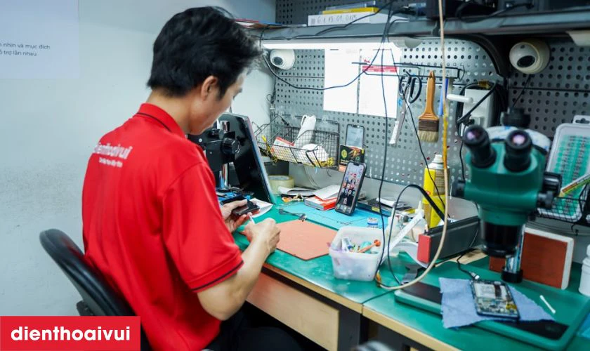 Thao t&aacute;c chuy&ecirc;n nghiệp, hạn chế rủi ro trong qu&aacute; tr&igrave;nh sửa