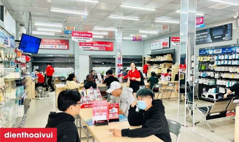 Địa chỉ thay chân sạc Samsung Galaxy A25 5G ở đâu uy tín tại TPHCM, Hà Nội, Đồng Nai?