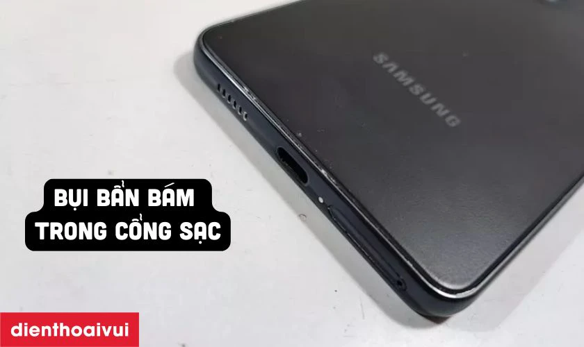Nguyên nhân khiến cổng sạc/chui sạc Samsung Galaxy A53 bị hỏng
