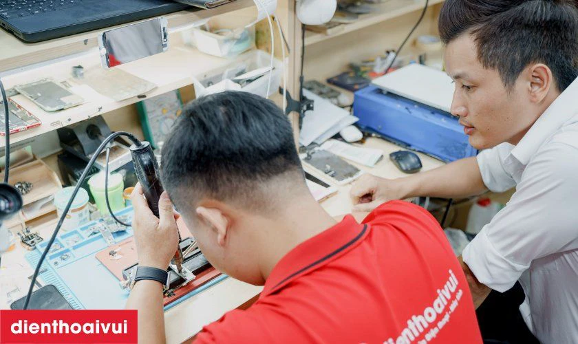 Quy trình thay chân sạc Samsung Galaxy A56 5G lấy liền tại Điện Thoại Vui