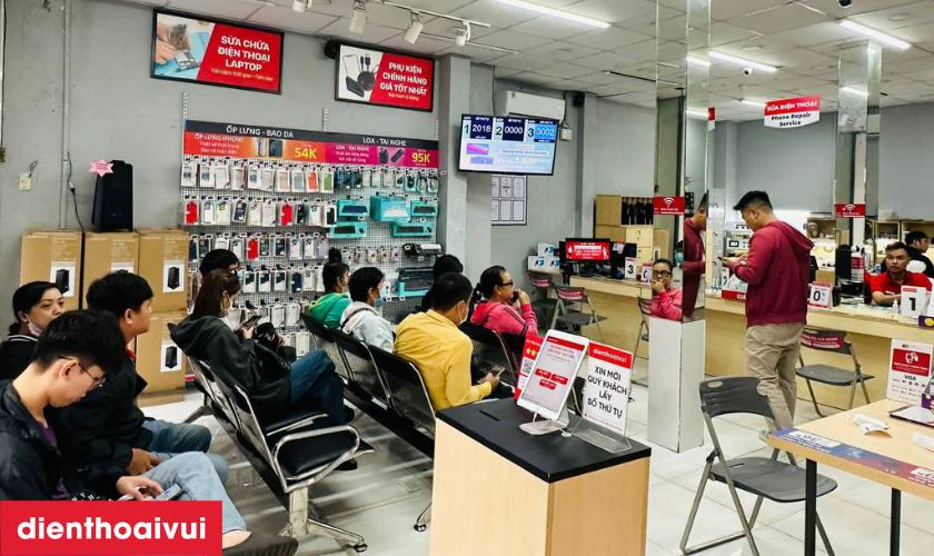 Quy trình thay chân sạc Samsung Galaxy A7 lấy liền tại Điện Thoại Vui