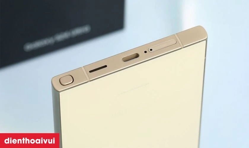 Dấu hiệu nhận biết cần thay chân sạc Samsung Galaxy S24 Ultra