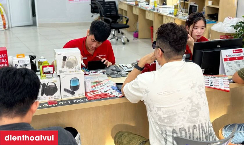 Cửa hàng thay chân sạc Samsung M53 ở đâu uy tín, lấy liền tại TP.HCM và Hà Nội?