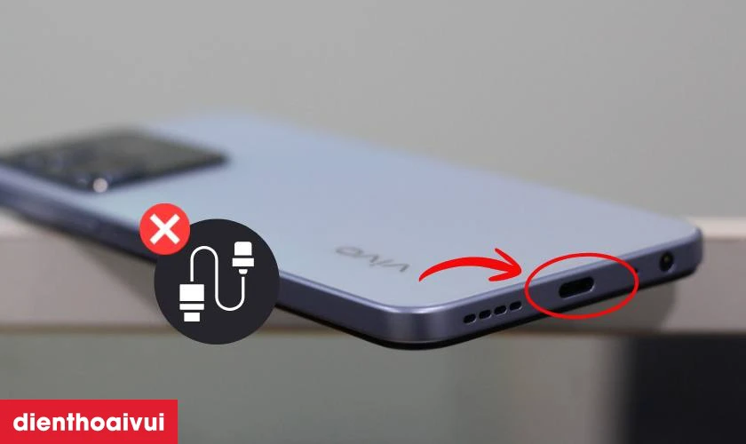 Tại sao điện thoại Vivo Y22S bị hư chân sạc?