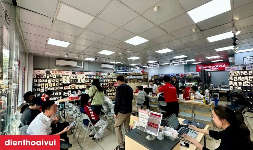 Thay ch&acirc;n sạc Xiaomi Redmi 14C uy t&iacute;n tại Điện Thoại Vui