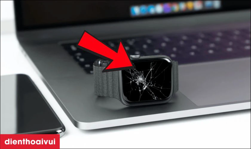 Khi nào bạn cần thay ép kính Apple Watch SE 2022?