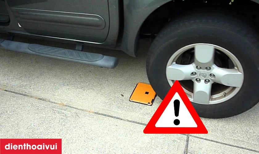 Nguyên nhân tại sao điện thoại dễ bị nứt vỡ mặt kính?