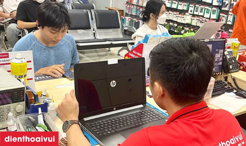 Cửa hàng thay ép kính cảm ứng iPad Gen 9 10.2 inch 2021 chính hãng, lấy liền tại Điện Thoại Vui
