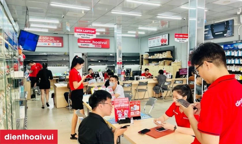 Quy trình thay ép kính điện thoại ZTE lấy ngay tại Điện Thoại Vui