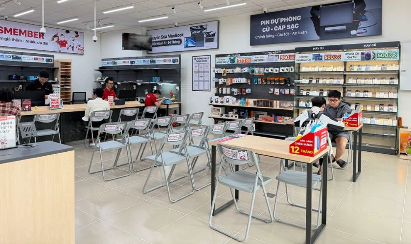 Ưu điểm khi thay ép kính Đồng Nai tại Điện Thoại Vui