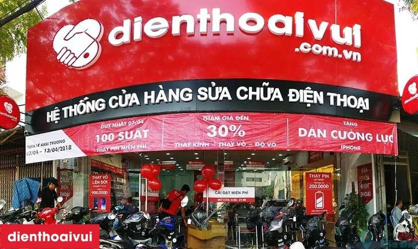 Cửa hàng thay ép kính Infinix Hot 30i ở đâu uy tín, lấy liền lại TPHCM và Hà Nội