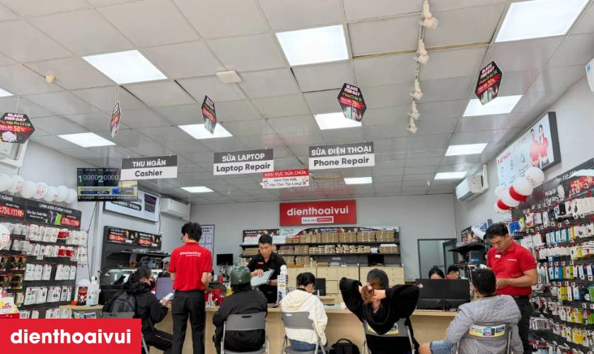 Quy tr&igrave;nh thay &eacute;p k&iacute;nh Infinix Note 40 Pro chuy&ecirc;n nghiệp tại Điện Thoại Vui