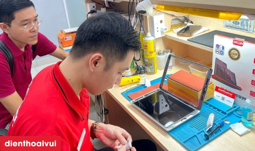 Kiểm tra, b&agrave;n giao v&agrave; bảo h&agrave;nh