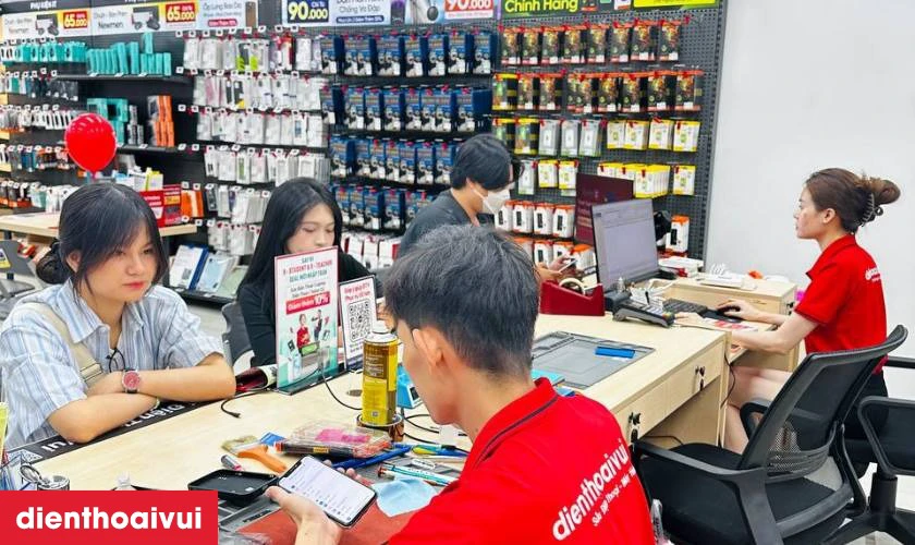 Quy trình thay ép kính iPad Air M2 13 inch 2024 minh bạch lấy liền tại Điện Thoại Vui