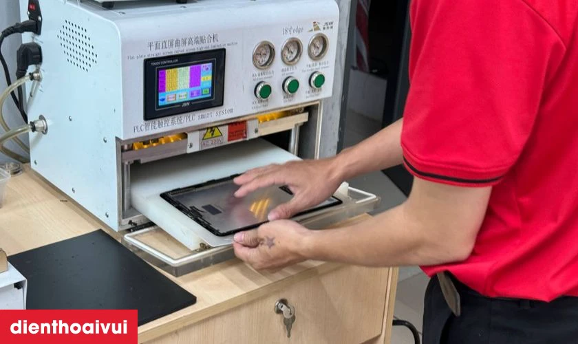 Quy trình thay ép kính iPad Mini 5