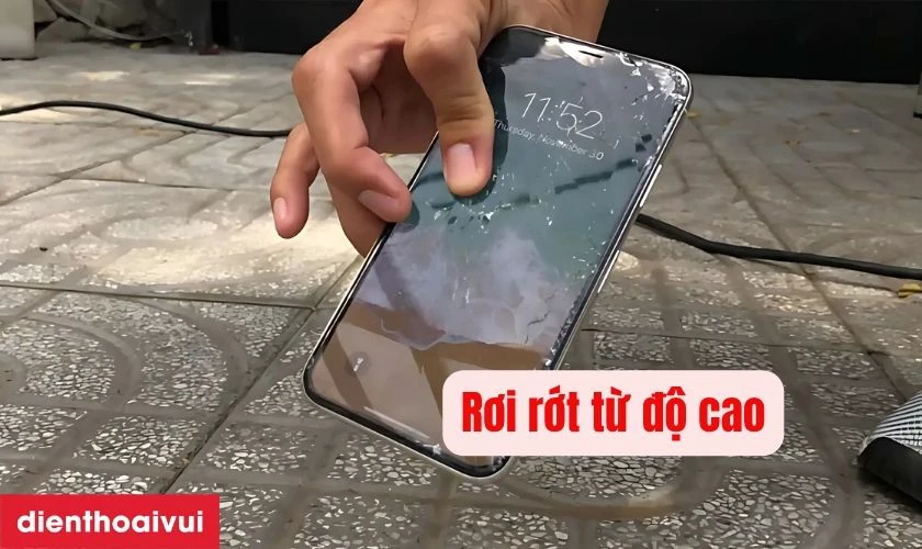 Nguyên nhân tại sao điện thoại dễ bị nứt vỡ mặt kính
