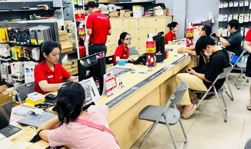 Thay ép kính iPhone 16 chính hãng Feaglet giá bao nhiêu tiền?