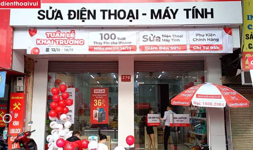 Hình 1: Mặt tiền cửa hàng sửa điện thoại, Laptop Điện Thoại Vui quận Thanh Xuân 