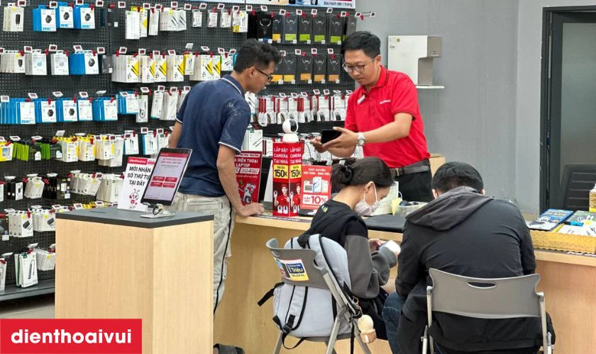 Máy được bàn giao lại cho khách hàng để kiểm tra lại toàn bộ