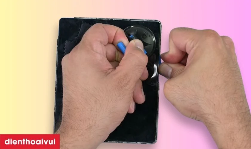 Quy trình thay ép kính mặt trong Samsung Galaxy Z Fold 3