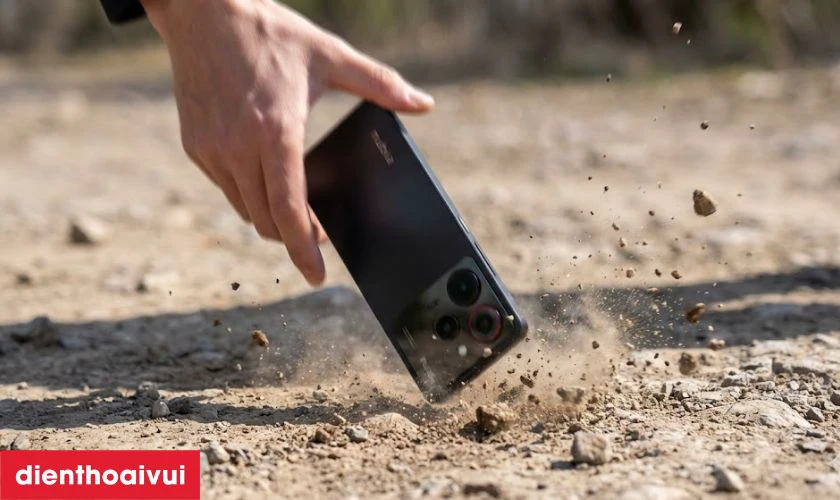 Nguy&ecirc;n nh&acirc;n mặt k&iacute;nh Nubia Z60S Pro bị hư hỏng