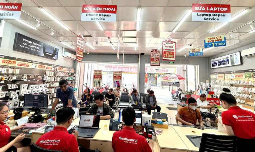 Tại sao nên chọn thay ép kính OPPO Quận Tân Phú tại Điện Thoại Vui?