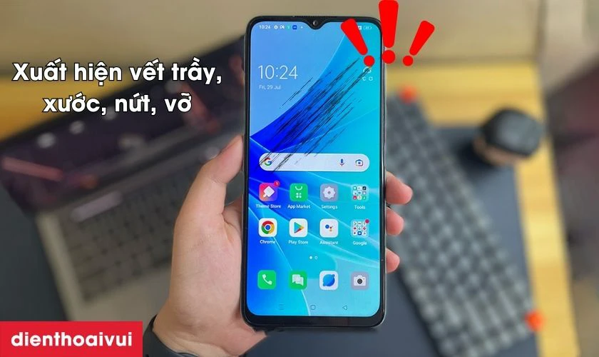OPPO A57 c&oacute; c&aacute;c vết xước lớn tr&ecirc;n mặt k&iacute;nh