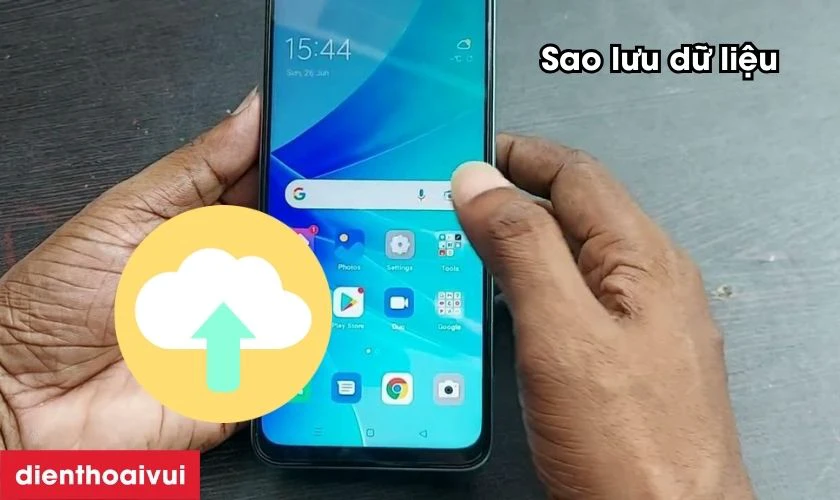 Sao lưu dữ liệu trước khi đi thay &eacute;p k&iacute;nh