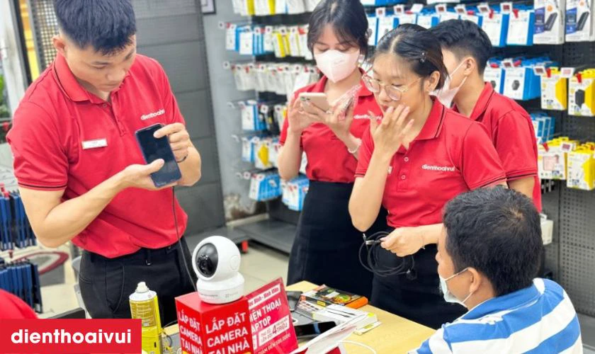 Quy tr&igrave;nh thay &eacute;p k&iacute;nh Oppo chuy&ecirc;n nghiệp, minh bạch, lấy liền tại Điện Thoại Vui