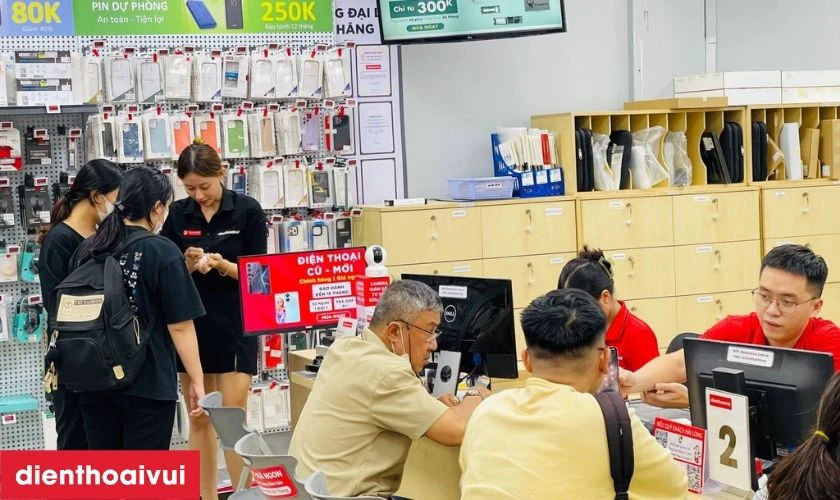 Quy trình thay ép kính Realme chuyên nghiệp, minh bạch tại Điện Thoại Vui