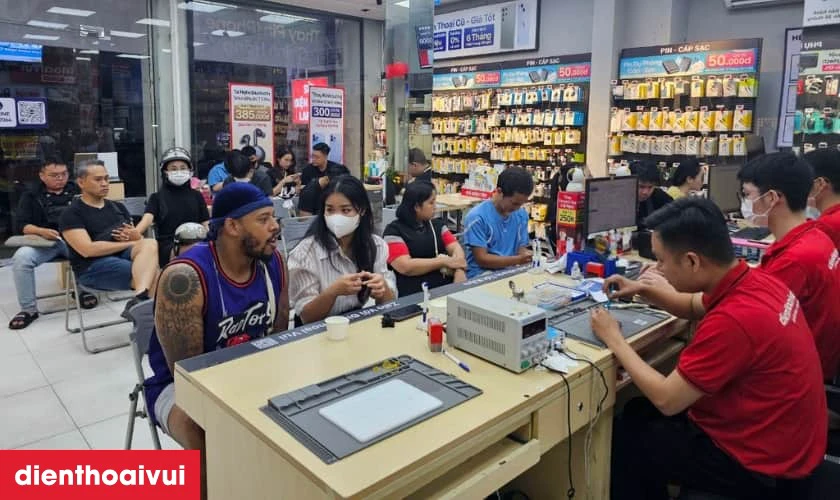 Dịch vụ thay ép kính Realme C65s chính hãng