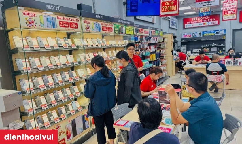 Địa chỉ thay ép kính Realme C71 uy tín