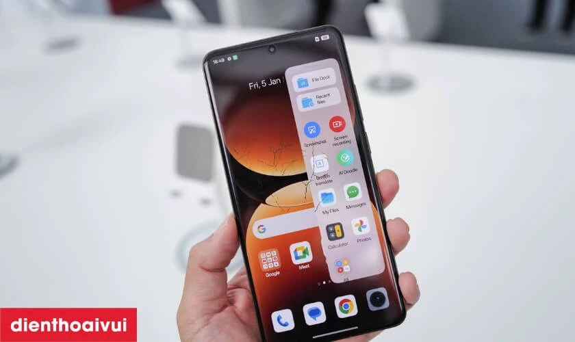 Dấu hiệu n&agrave;o bạn cần thay &eacute;p k&iacute;nh Realme GT 7?
