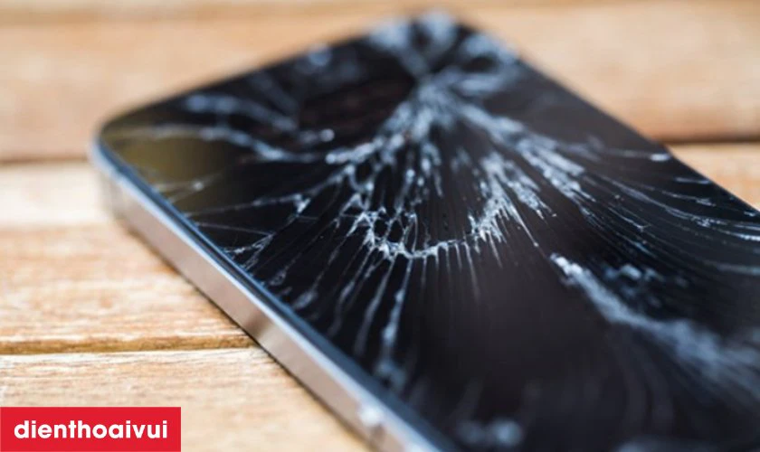 Trường hợp bạn cần thay &eacute;p k&iacute;nh Realme GT 7T