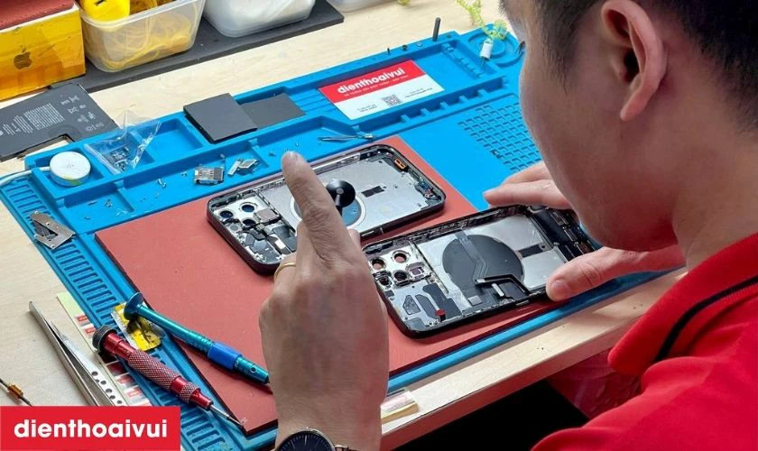 Quy trình thay ép kính Realme Neo 7 Turbo chuyên nghiệp tại Điện Thoại Vui