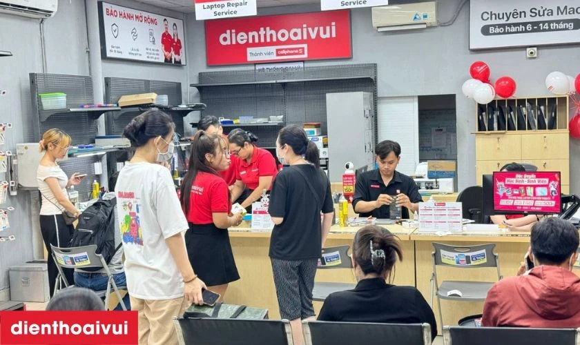 Địa chỉ thay ép kính Samsung Galaxy A04 ở đâu uy tín, lấy liền lại TPHCM và Hà Nội