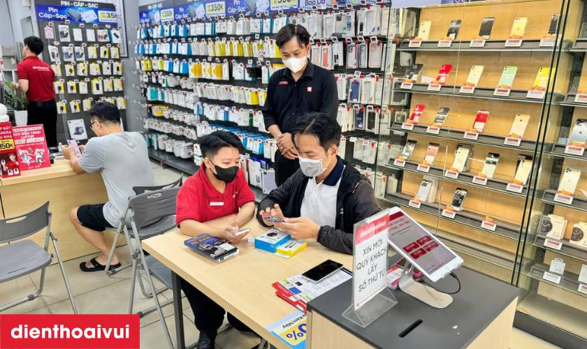 Dịch vụ thay ép kính Samsung Galaxy A04 chính hãng, lấy liền tại Điện Thoại Vui