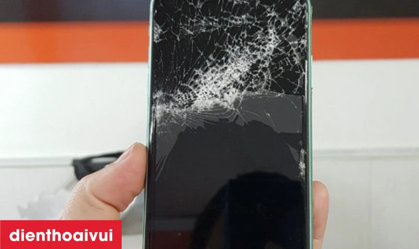Các dấu hiệu nhận biết bạn cần thay ép kính mới