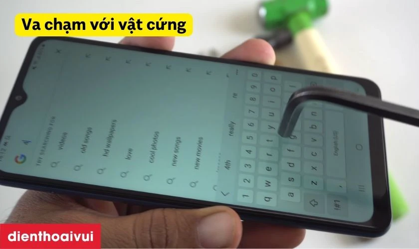 Các nguyên nhân dẫn đến hư màn hình