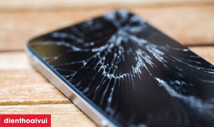 C&aacute;c dấu hiệu nhận biết bạn cần thay &eacute;p k&iacute;nh S24 FE mới