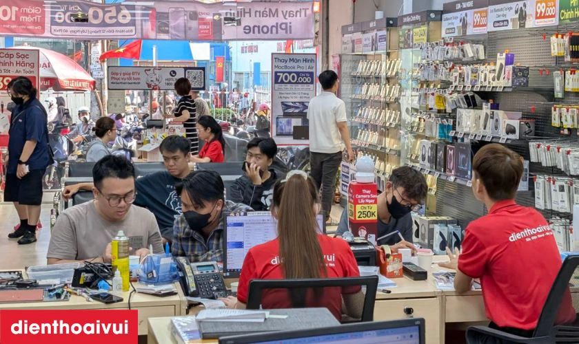 Dịch vụ thay ép kính Samsung Galaxy Tab S10 Plus chính hãng, lấy liền tại Điện Thoại Vui