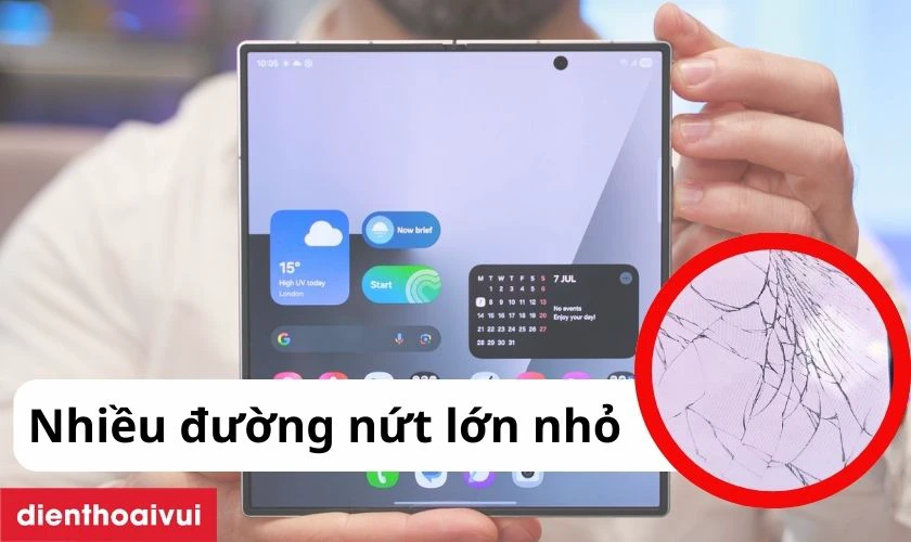 Nguy&ecirc;n nh&acirc;n mặt k&iacute;nh Samsung Galaxy Z Fold 7 - Mặt trong bị hư hỏng