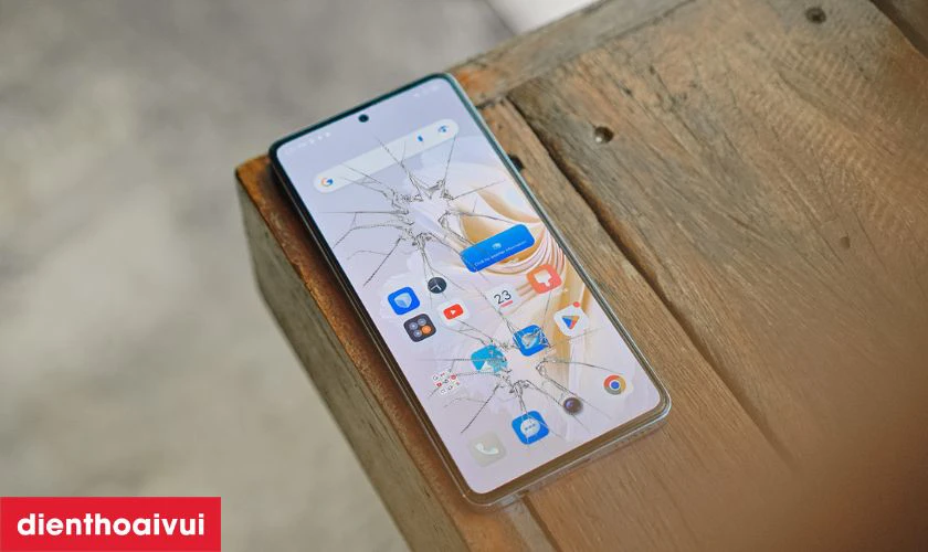 Nguyên nhân tại sao điện thoại dễ bị nứt vỡ mặt kính?