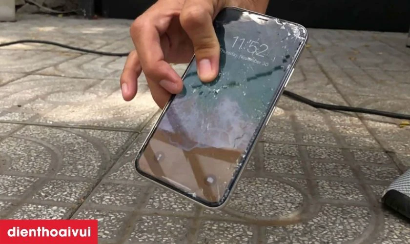 Nguyên nhân khiến mặt kính Xiaomi bị nứt, vỡ mặt kính là gì?