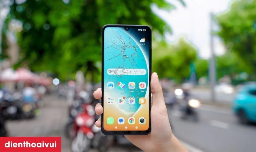 Trường hợp nào bạn cần thay ép kính Xiaomi Poco C71?