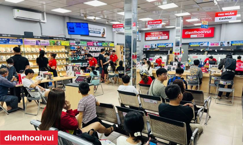 Địa chỉ thay ép kính Xiaomi Redmi 13 ở đâu uy tín tại TPHCM và Hà Nội