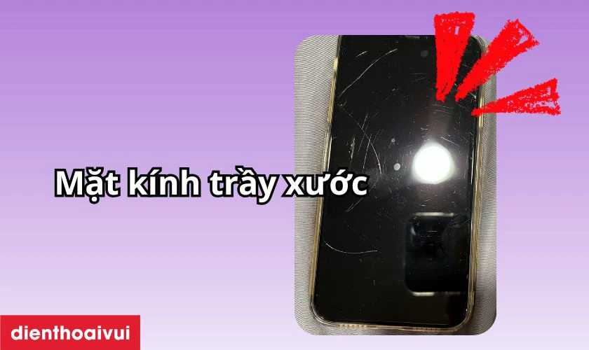 Dấu hiệu n&agrave;o bạn cần thay &eacute;p k&iacute;nh Xiaomi Redmi K30?