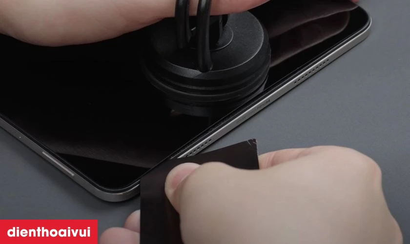 Kiểm tra tình trạng máy để chọn dịch vụ phù hợp nhất
